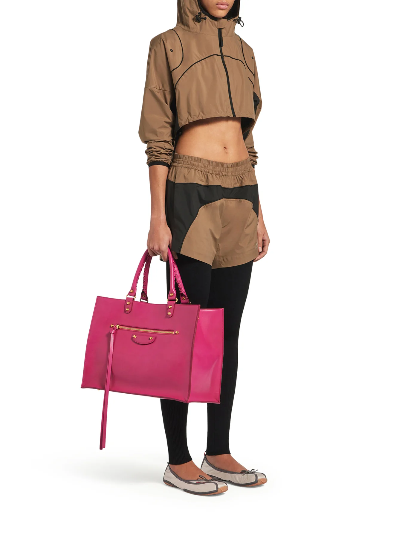 TECHWEAR CROPPED JACKET IN CAMEL - Image 2