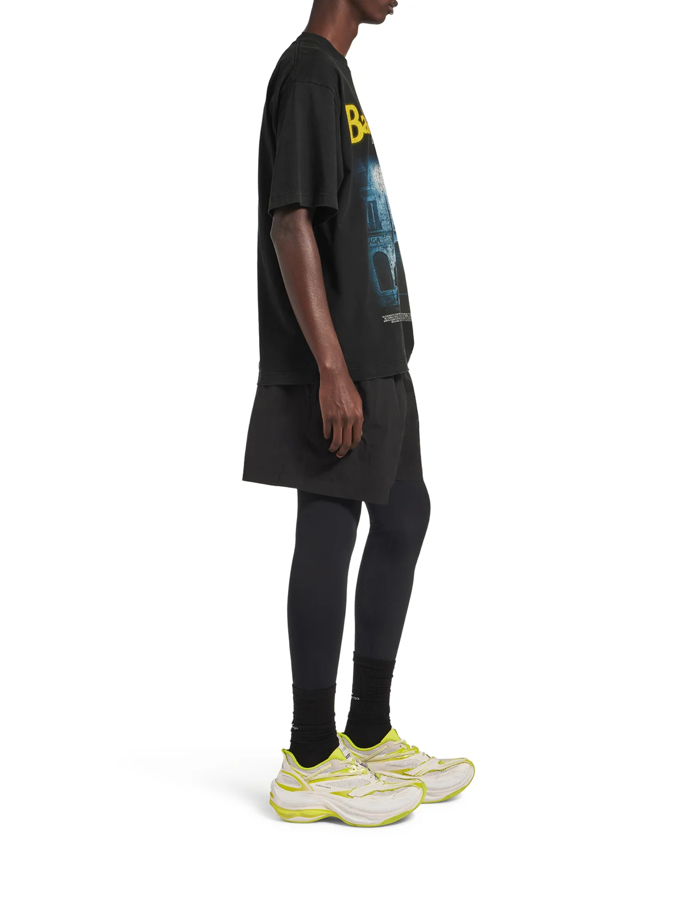 THE ADDRESS MEDIUM FIT T-SHIRT IN WASHED BLACK - Image 5