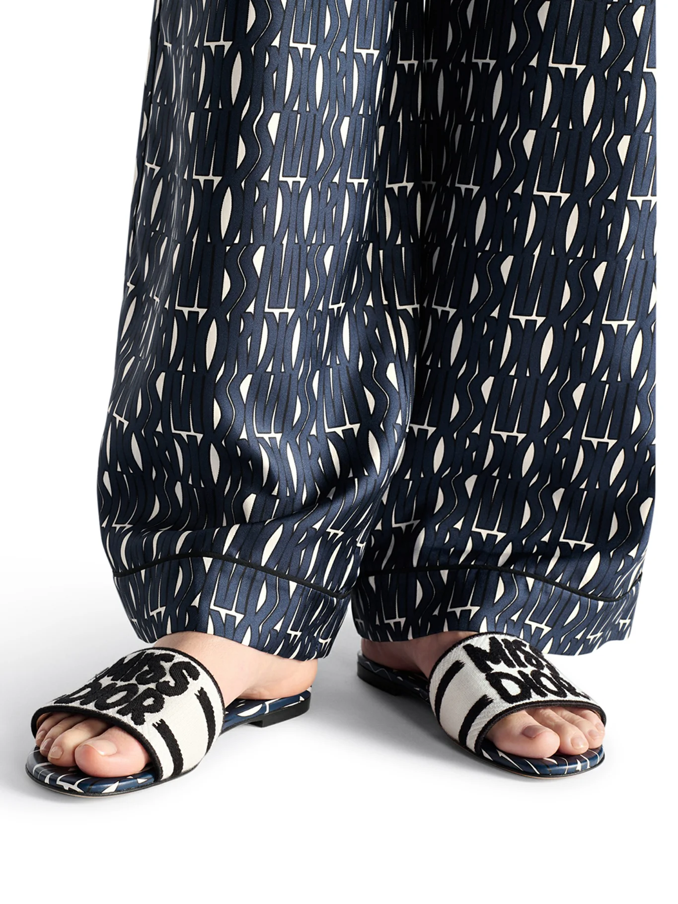 Dway Sandal - Image 2