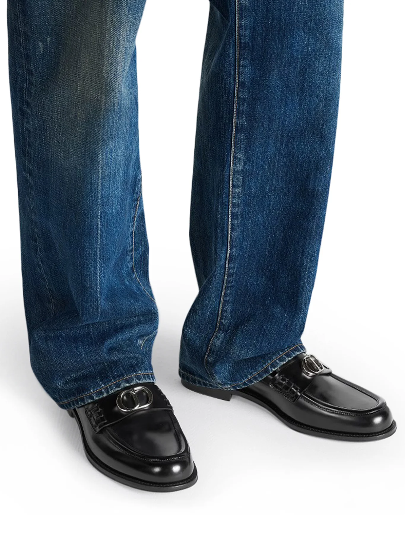 LOAFER - Image 2