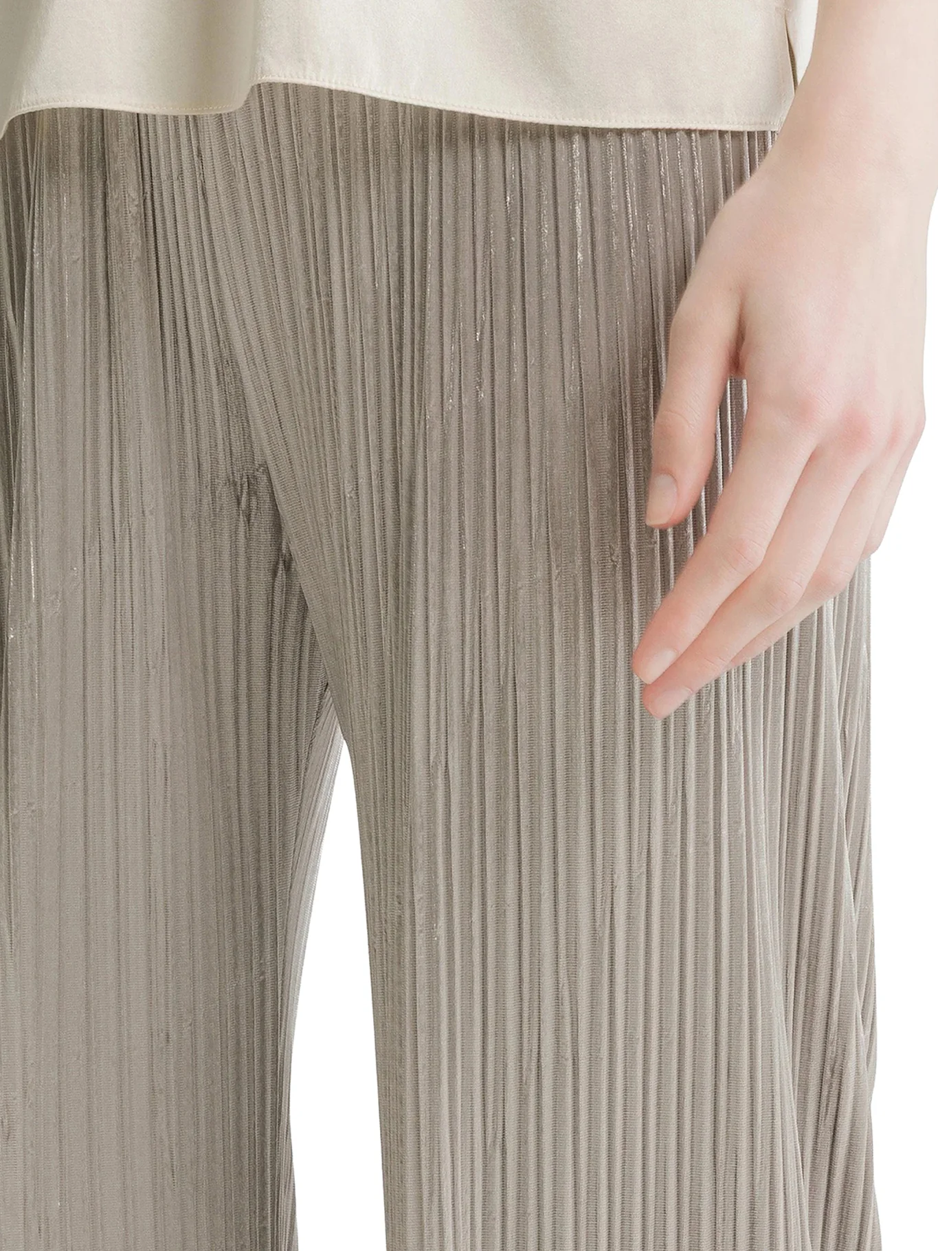 TROUSERS WITH AN ELASTICATED WAIST AND IRREGULAR PLEATING - Image 5