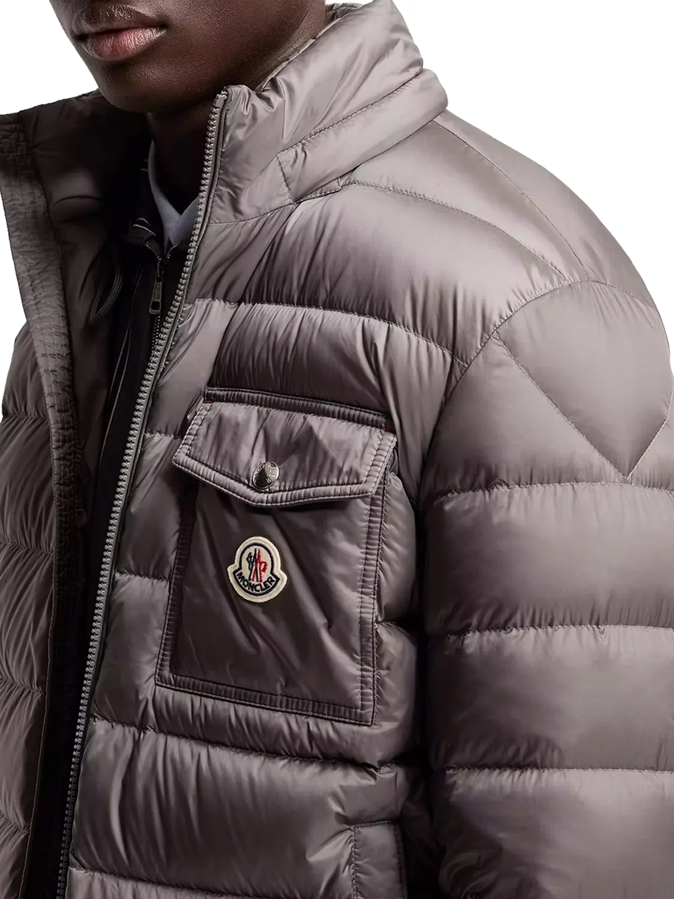VERITH SHORT HOODED PUFFER JACKET - Image 6